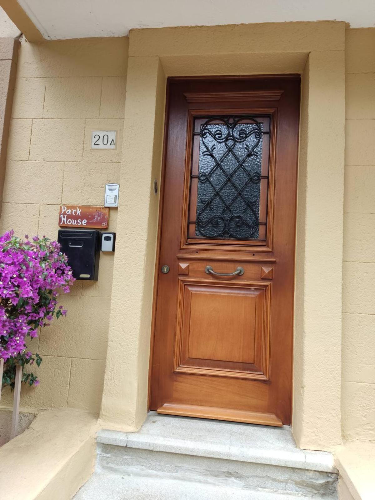 Park House -Beside The Medieval Town Of Rhodes Rhodes City المظهر الخارجي الصورة